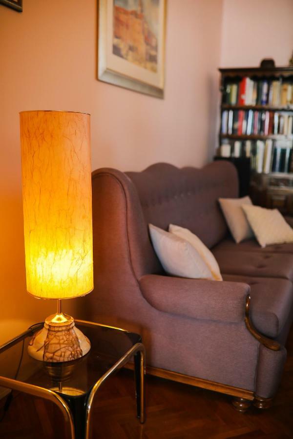 Caisa Classic Beachfront Apartment Zadar Dış mekan fotoğraf