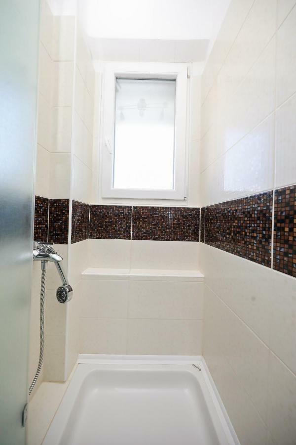 Caisa Classic Beachfront Apartment Zadar Dış mekan fotoğraf